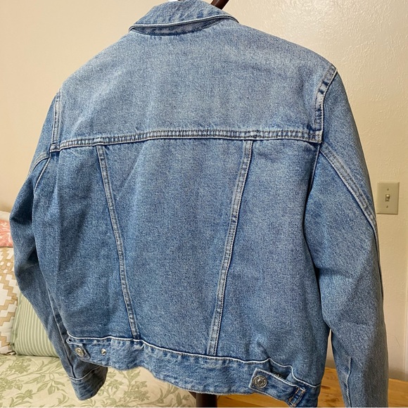 Like new- Zara Denim Jacket with Sherpa lining | Women’s L - Picture 3 of 6